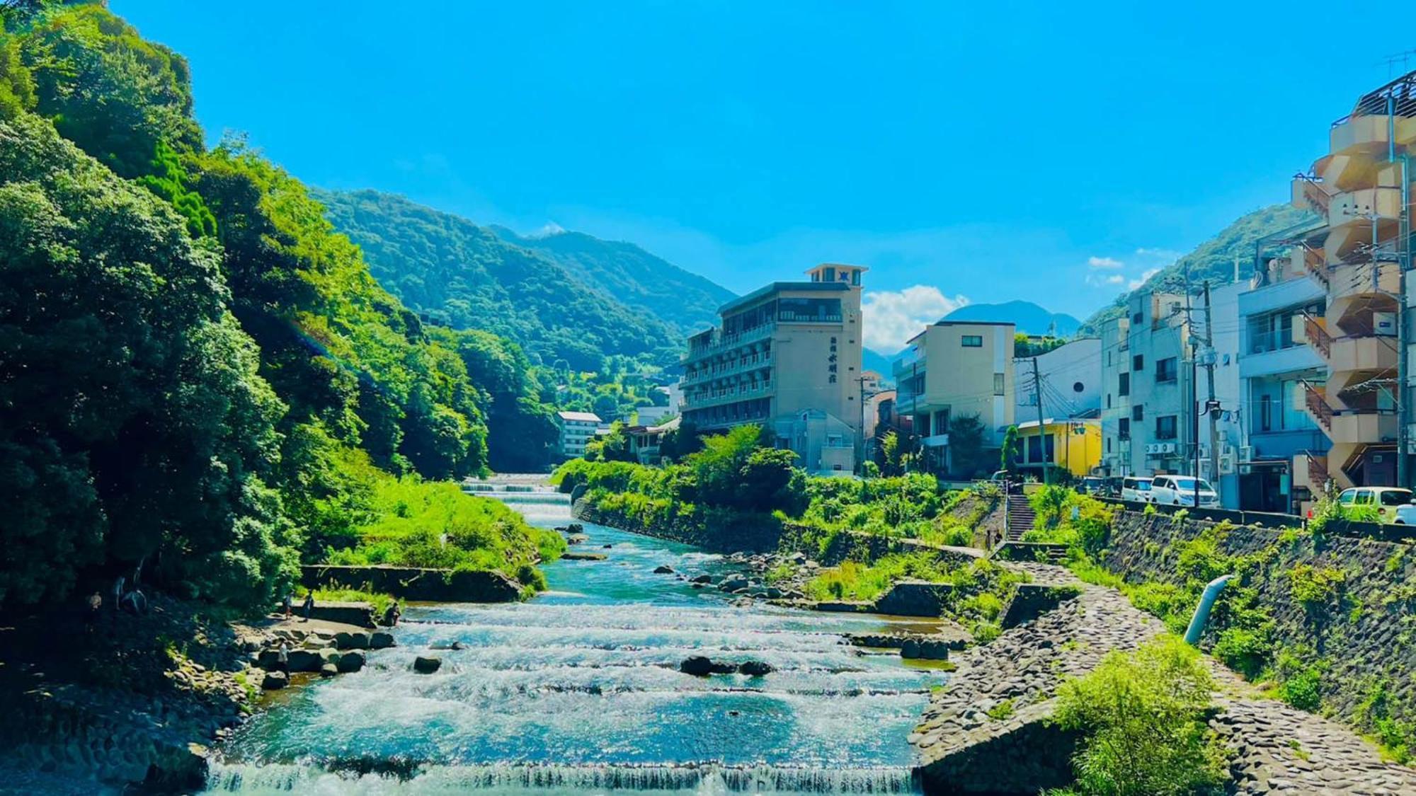 Toyoko Inn Odawara Eki Higashi Guchi Exteriör bild